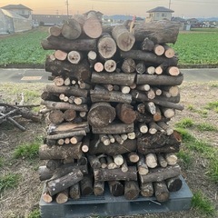 薪　約1平米弱 軽トラ一杯分 の画像