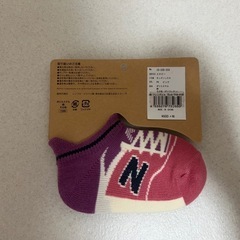 ニューバランス 13ｰ19cm ピンク 靴下  の画像