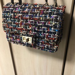 ショルダーバッグの画像