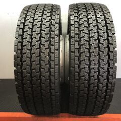 【YK 905W 245/70R19.5 136/134J】スタッドレス 2本【TOPY製 トラックホイール 19.5インチ 6.75J8HPCD275+147】23年製 バリ溝 iso (STT047)の画像