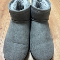Mサイズ・ムートンブーツの画像