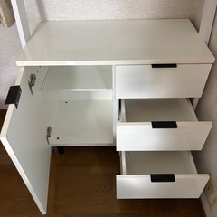 ●収納棚　白●の画像