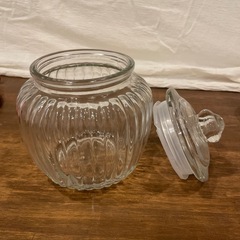 アンティーク風　ガラスの小物入れ（大）の画像