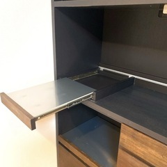 定価18万円　国産 河口家具製作所　食器棚　デザイン家具　モダン　無垢の画像