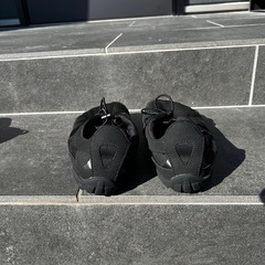 SAGUARO（サグアロ）ベアフットシューズ（裸足感覚シューズ） 25.5cmの画像