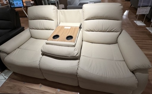 ソファ　電動ソファ　ニトリソファ　リクライニングソファ