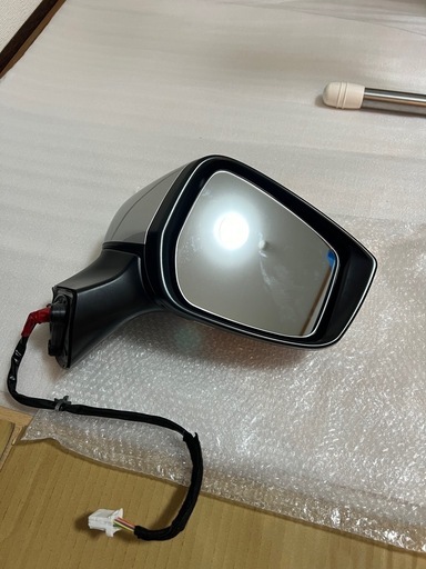 日産ノートE12 右側ドアミラー