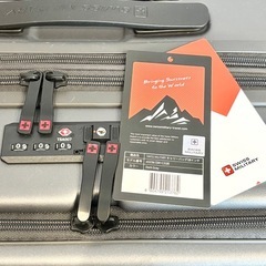 スイスミリタリー スーツケース 
42リットルの画像