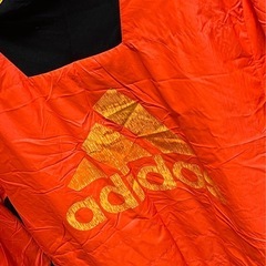 adidas ジャージの画像