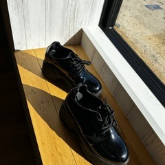 ブラック　厚底レースアップスニーカー　23.0〜23.5cmの画像