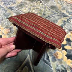 正座椅子の画像