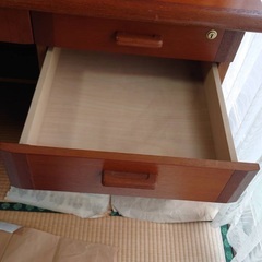 木製　机　の画像