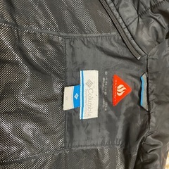 コロンビアのダウンジャケットの画像