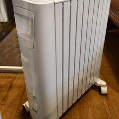 ●DeLonghi●デロンギ ユニカルド オイルヒーター RHJ65L0915　10-13畳　中古品●相模原　横浜　神奈川●の画像