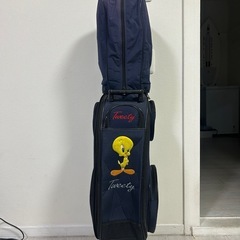 LOONEY TUNES ルーニーテューンズ　Tweety トゥイーティー バード キャディバッグ　可愛いい 【2輪キャスター付】の画像