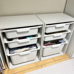 【11/8・11/9譲渡希望】ニトリ　カラボ　2セット（収納ボックス付）　の画像
