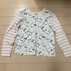 子供服　長袖Tシャツ　150 女の子　　の画像