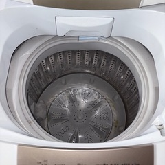 GY1107 ハイアール 全自動電気洗濯機　JW-K70M 2017年の画像