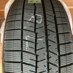 スタッドレスタイヤ　225/40R 18の画像