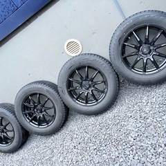 ライズ.ロッキー❗️195/65/16冬VRX2アルミセットの画像