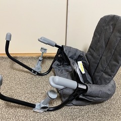 【未使用】西松屋　テーブルチェアの画像