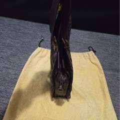 FENDI ロゴハンドバッグ保存袋付の画像