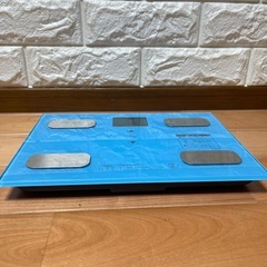 体重計(電池は付きません)箱・説明書無しの画像