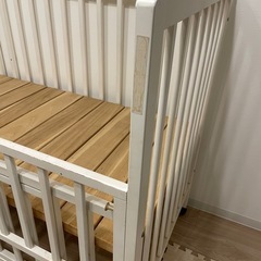 カトージ　ベビーベッド（ハイタイプ）の画像