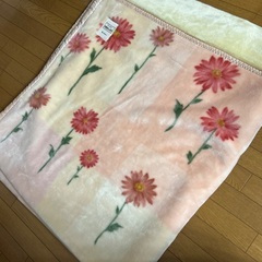 西川製　美品　ダブルサイズ　ふわふわ　あったか　マイヤー毛布　ピンクの画像