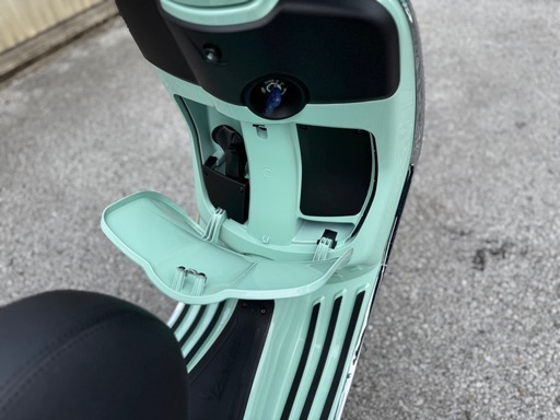 最終値下げ！vespa primavera125  ほぼ新車