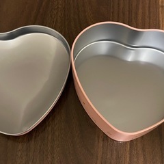 キットカット　コレクション　缶　3つの画像