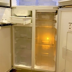 三菱　冷蔵庫✨木目調　今すぐ使えます！　配送も可能の画像