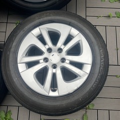 値引きOK！！プリウス　純正タイヤホイールの画像
