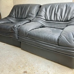 イタリア製 CONCERIA AGO S.p.A 本革ソファ 2人掛け ブラック 幅90cm 高級イタリアンレザー 家具 インテリアの画像