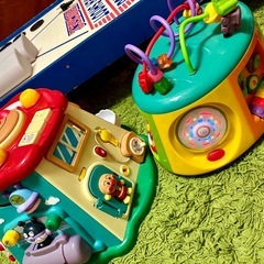 🎀【無料おゆずり】おうちで楽しく♡ おもちゃ4点セット 🌈の画像