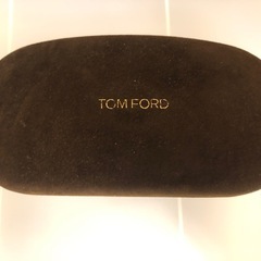 【11/8は早朝6時〜8時】TOM FORDのメガネケース（スエード）の画像