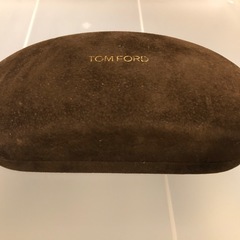 【11/8は早朝6時〜8時】TOM FORDのメガネケース（スエード）の画像