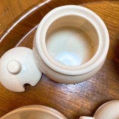 2日間のみ！(9日まで )ティーカップ5個&ミルクポット&シュガー入れ　セット　オフホワイト　　の画像