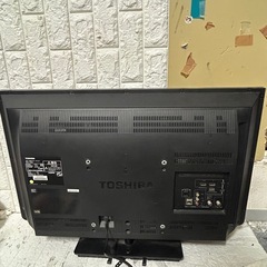 TOSHIBA 32インチ 液晶テレビの画像