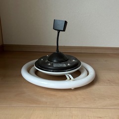 ①蛍光灯💡32形　40形 ②照明器具本体(ジャンク品
)の画像