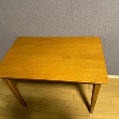 unico ダイニングテーブルの画像