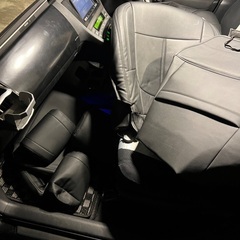 30プリウス ヘリオス　シートカバーの画像