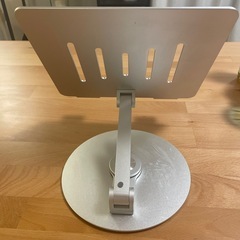 ノートパソコンスタンドの画像