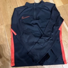 【adidas＊NIKE】ジャージセットの画像