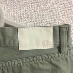 GYDA カラーペグトップパンツ カーキ Mサイズの画像