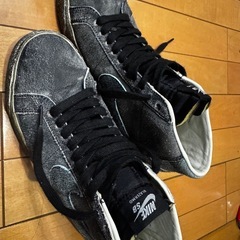 NIKE SB Zoom Blazer Mid Premium 'Faded Black'の画像