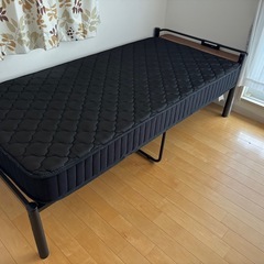 シングルベッドの画像