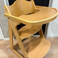 トイザらス　ロイヤルベビーチェアの画像