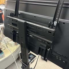 50インチ　テレビ　スタンド付きの画像