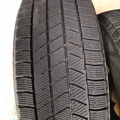 225/60R17　ブリジストン　VRX3Z　2023年製　スタッドレス　ホイール付4本　中古　アルファードに装着の画像